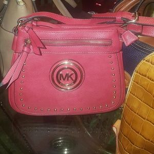 Micheal KORS purse